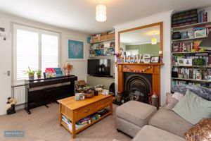 Sitting Room- click for photo gallery